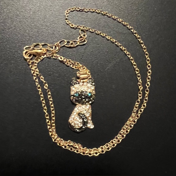 Necklace with cats pendant - Picture 3 of 4